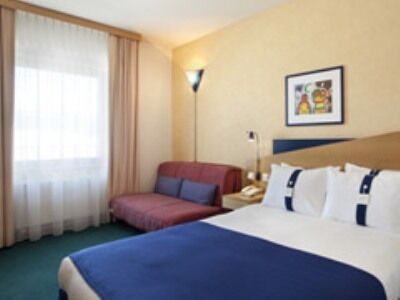 Hotel Express Geneva Airport By Ihg 3*